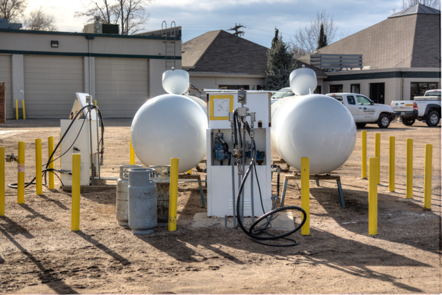 Swingle propane tanks